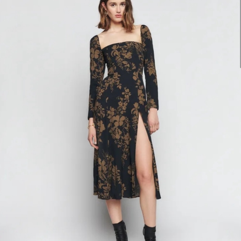 NWT Reformation Sigmund Dress in Night Garden